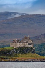 Duart Castle, Stammsitz des MacLeans Clans, wurde im 13. oder 14. Jahrhundert errichtet.