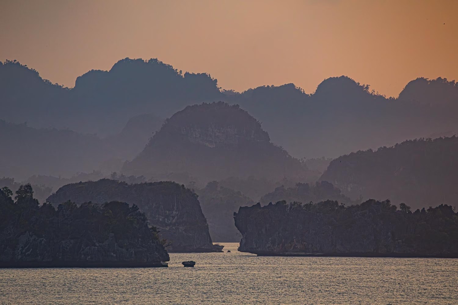 Raja-Ampat-misool-letztes-licht